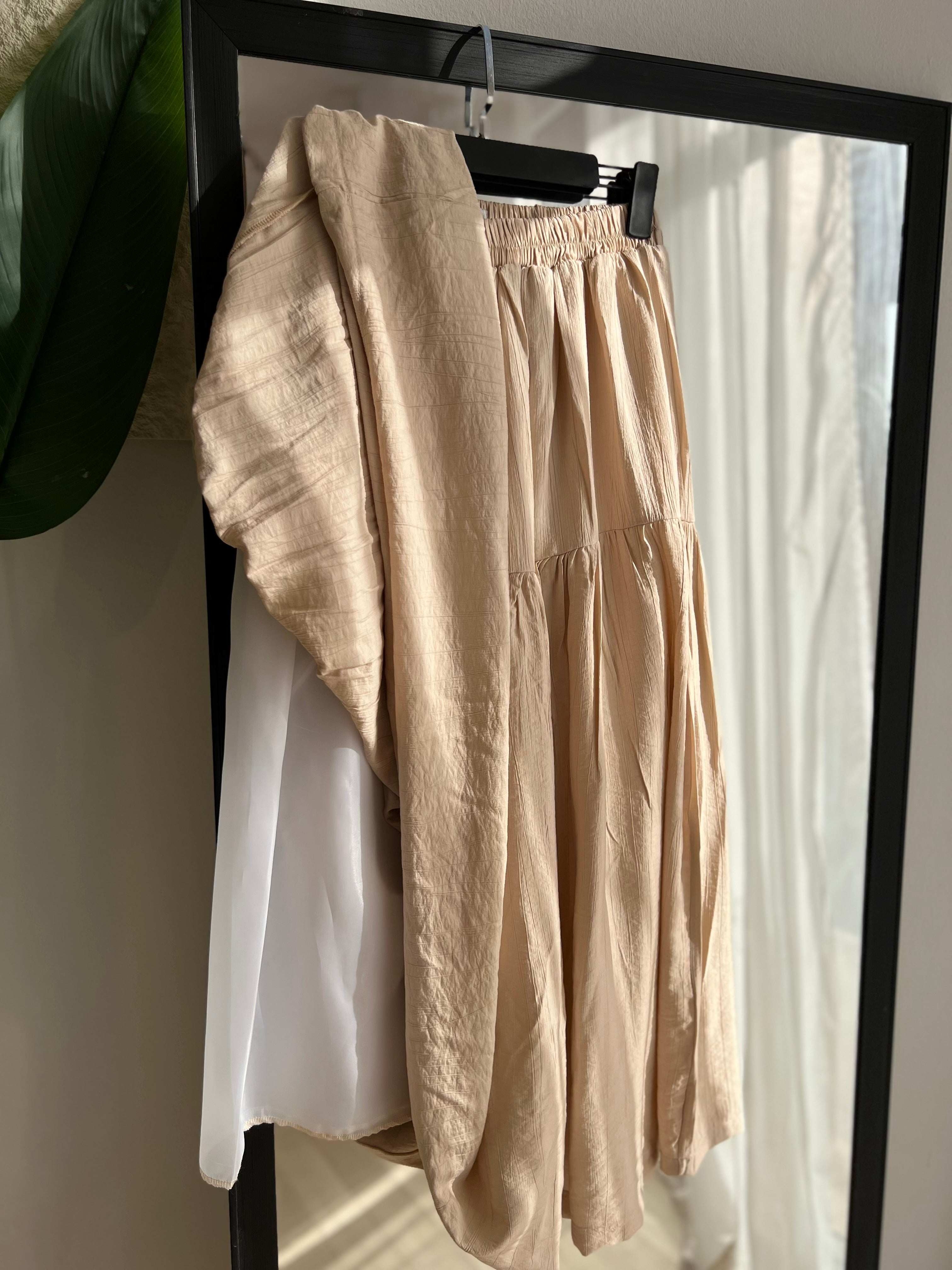 Ensemble mer en lin froissé