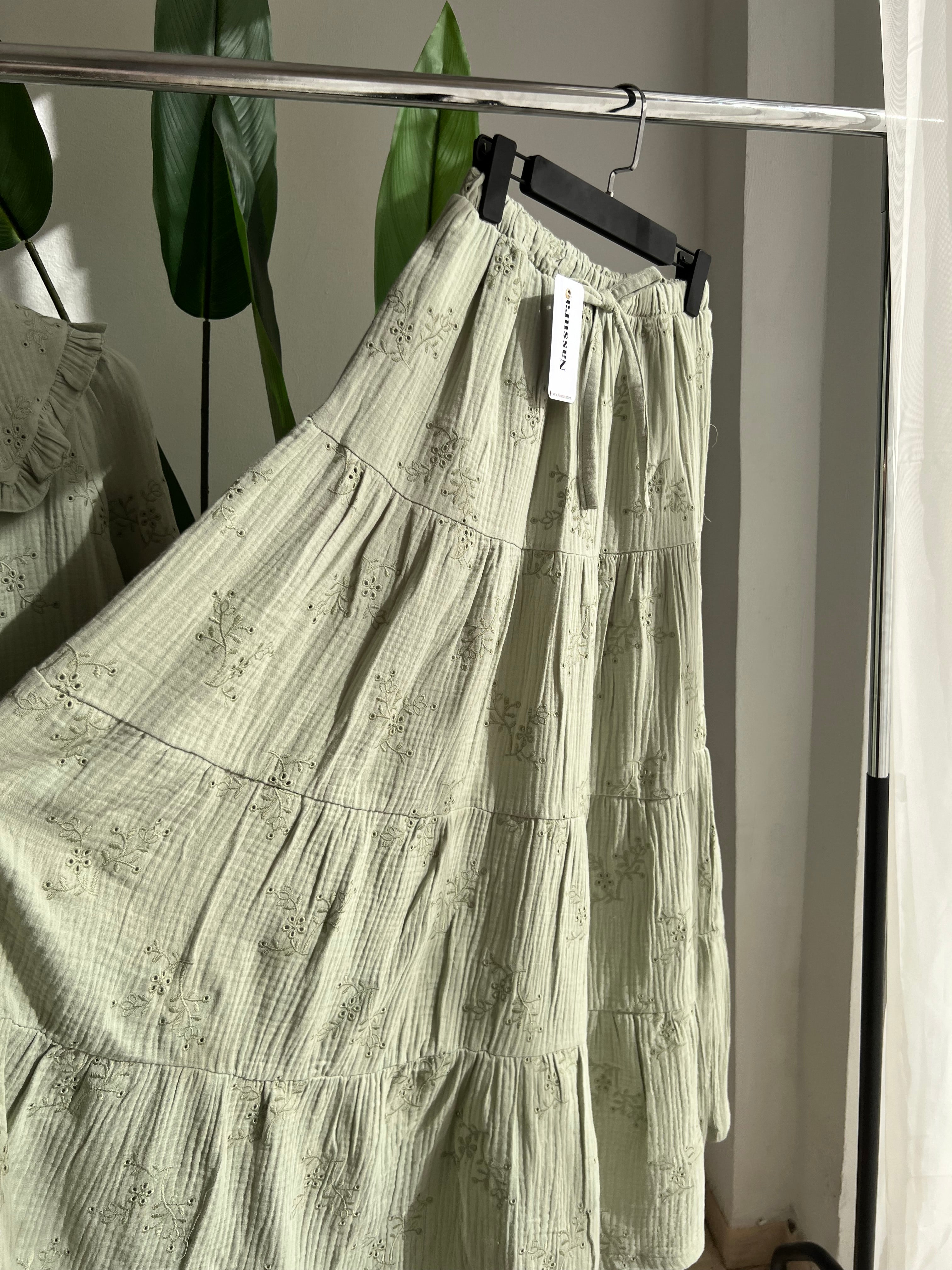 ENSEMBLE NULIFER EN BRAUDERIE ANGLAISE