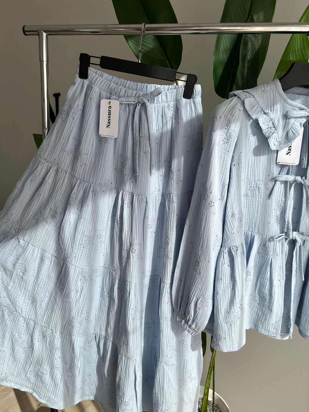 ENSEMBLE NULIFER EN BRAUDERIE ANGLAISE