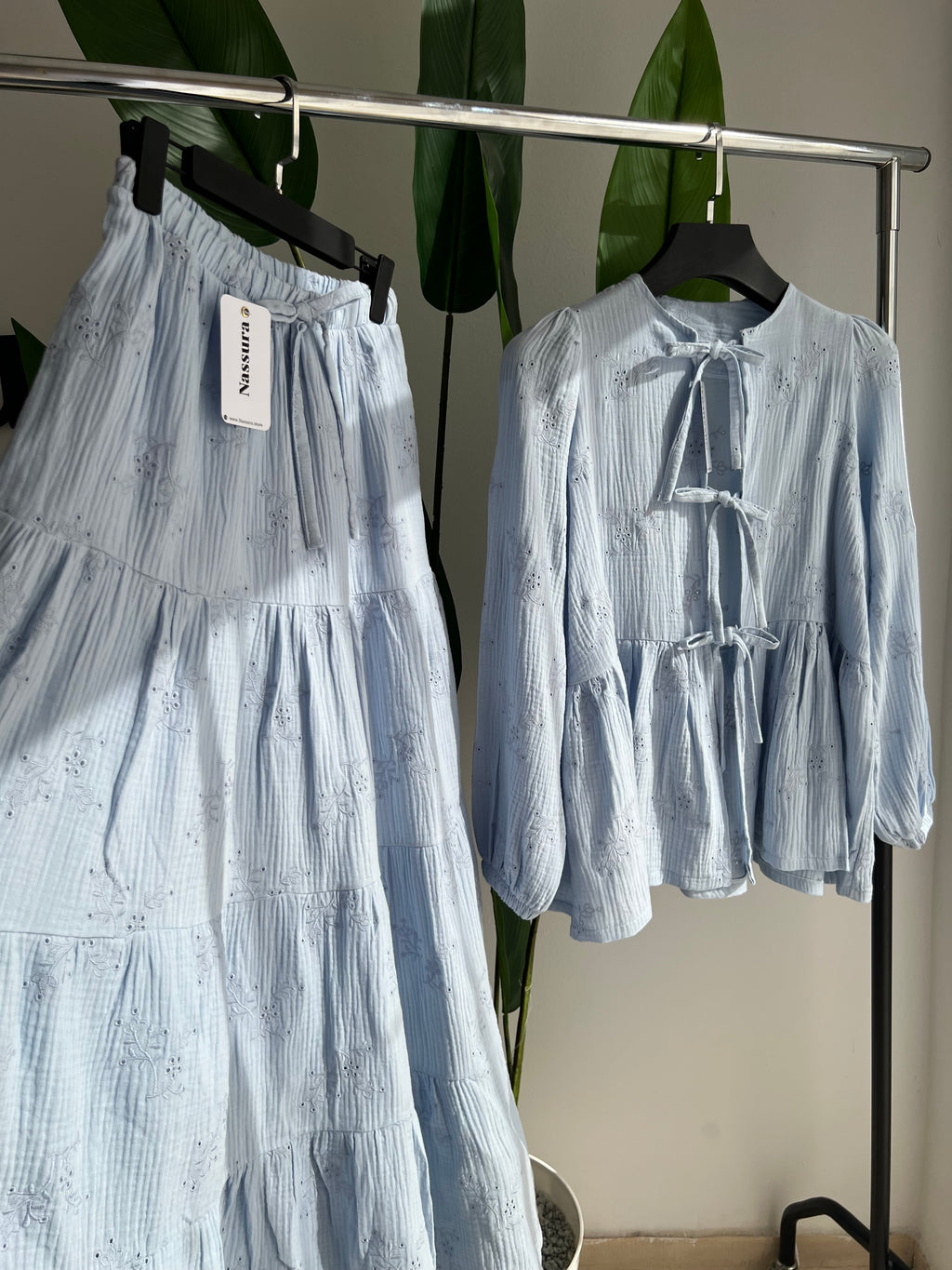 ENSEMBLE NULIFER EN BRAUDERIE ANGLAISE