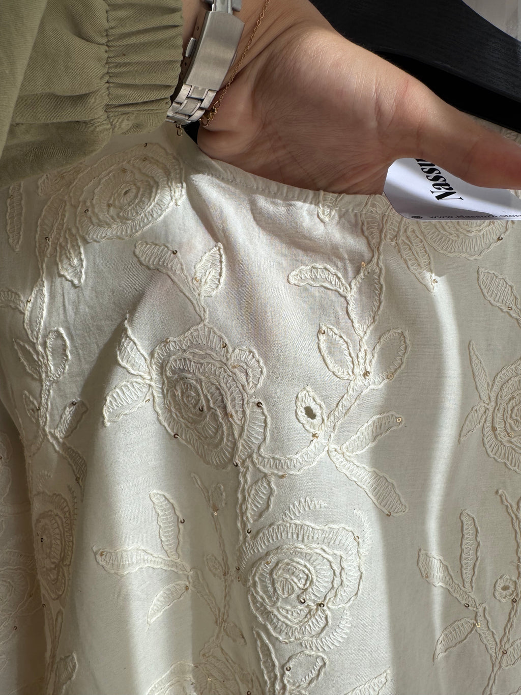 haut en popeline  broderie 3D
