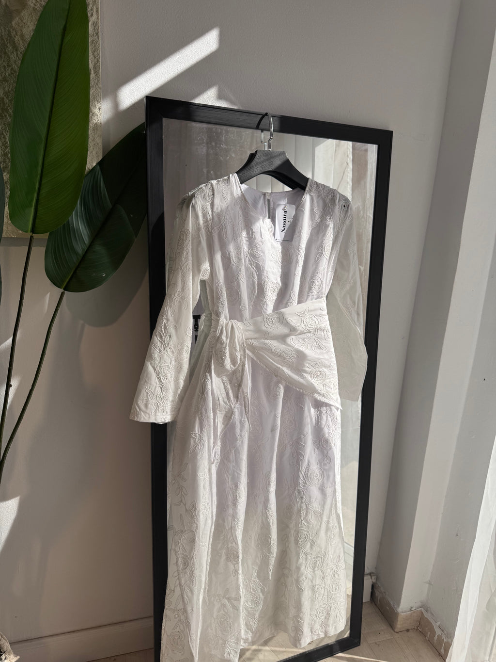 robe en popeline broderie 3d