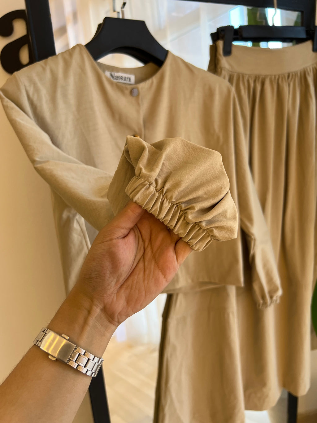 ENSEMBLE BOUTON METALQUE EN TOILE