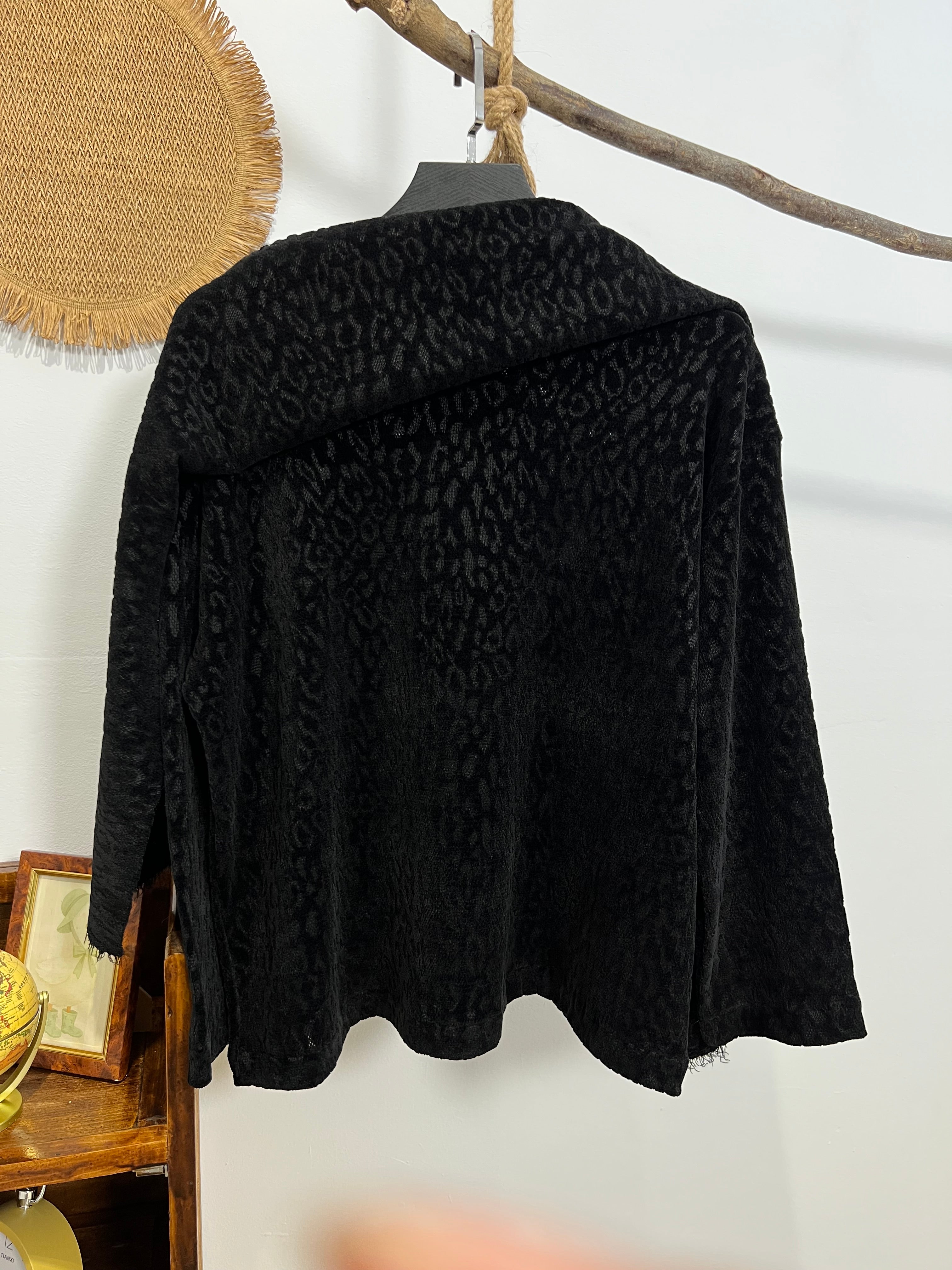 PULL EN LAINE AVEC ECHARPE