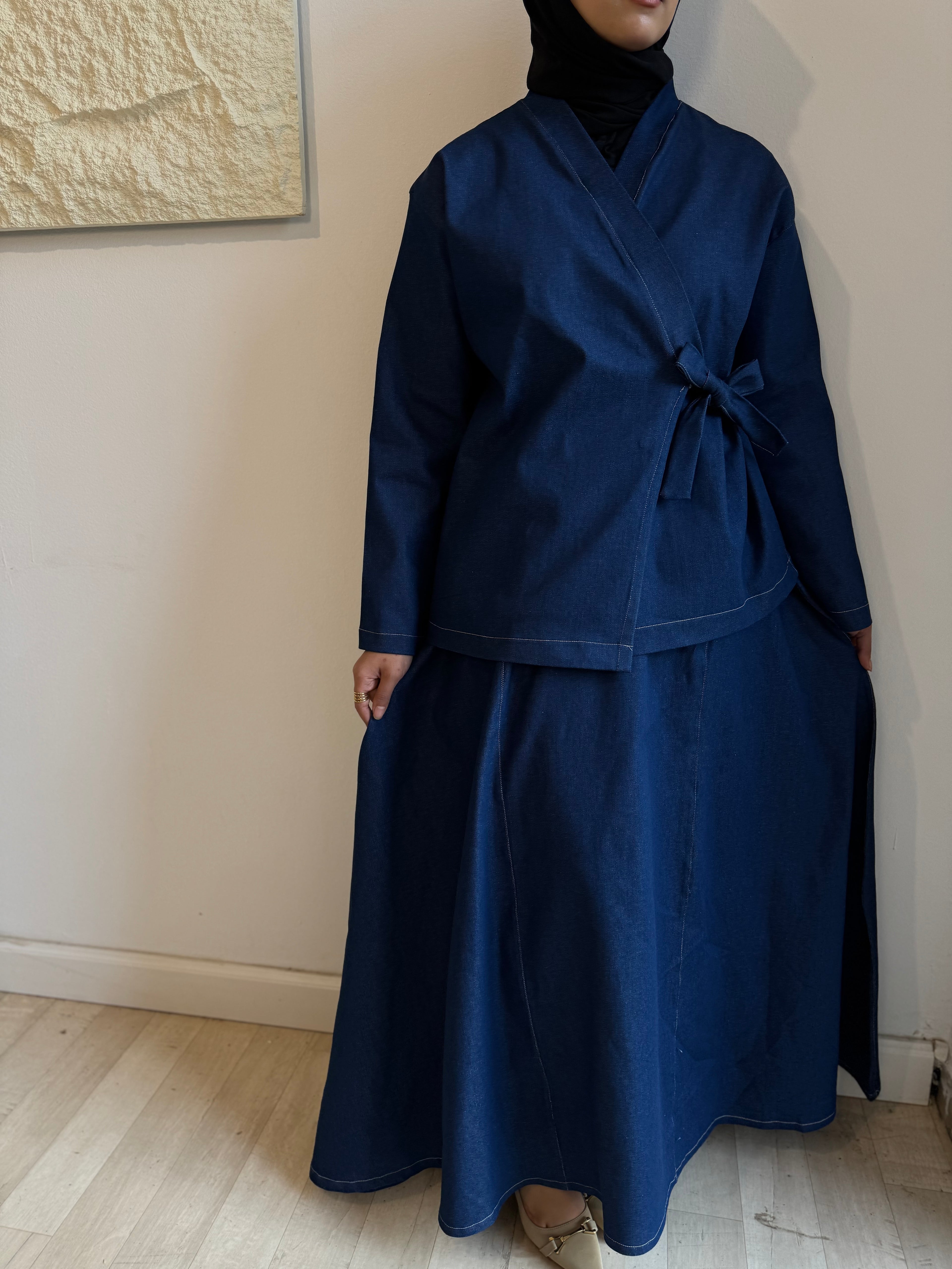 ENSEMBLE JAPONAISE EN JEANS 2 PIECES JUPE ET HAUT