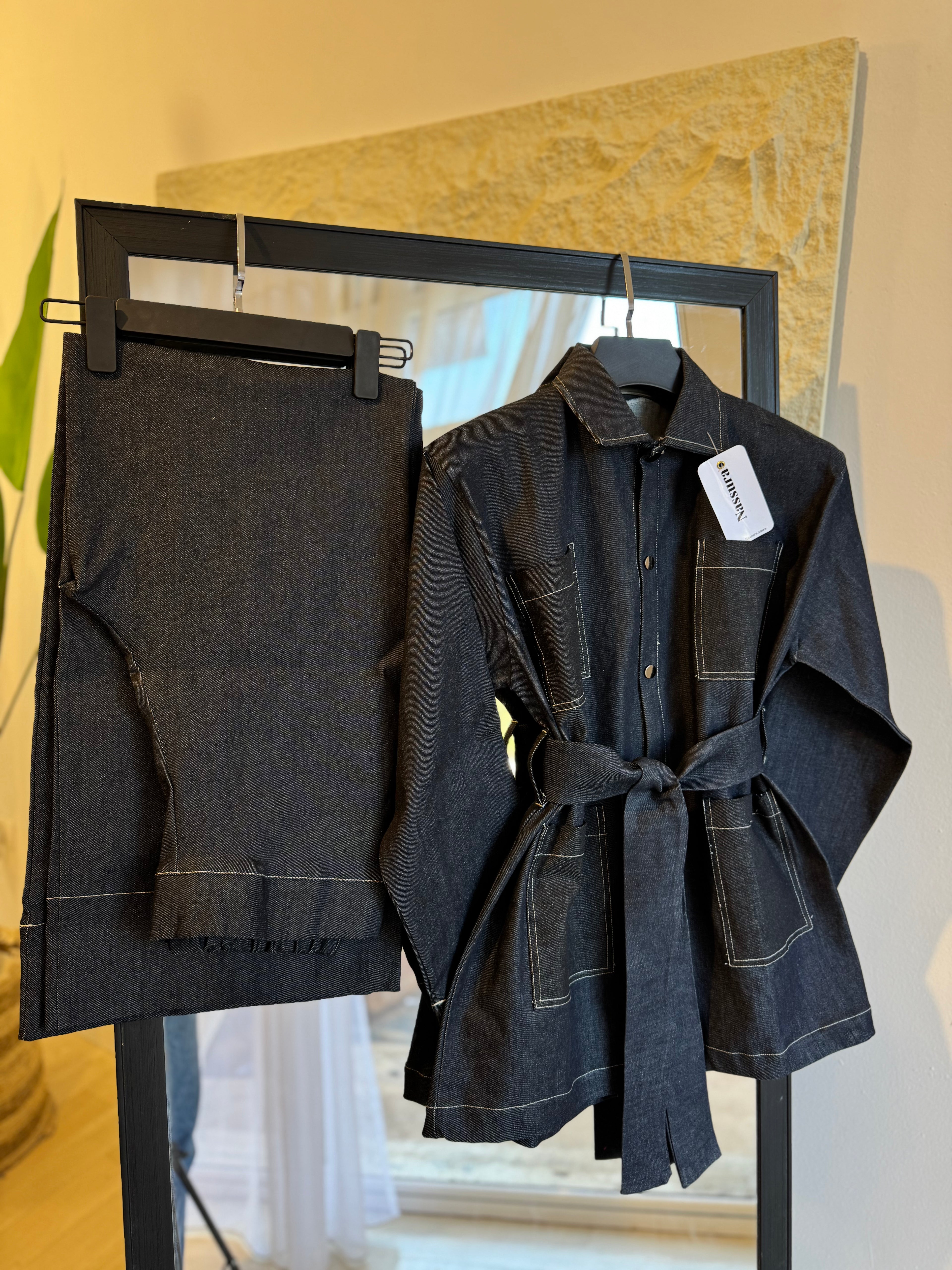 ENSEMBLE JEANS BOUTON
