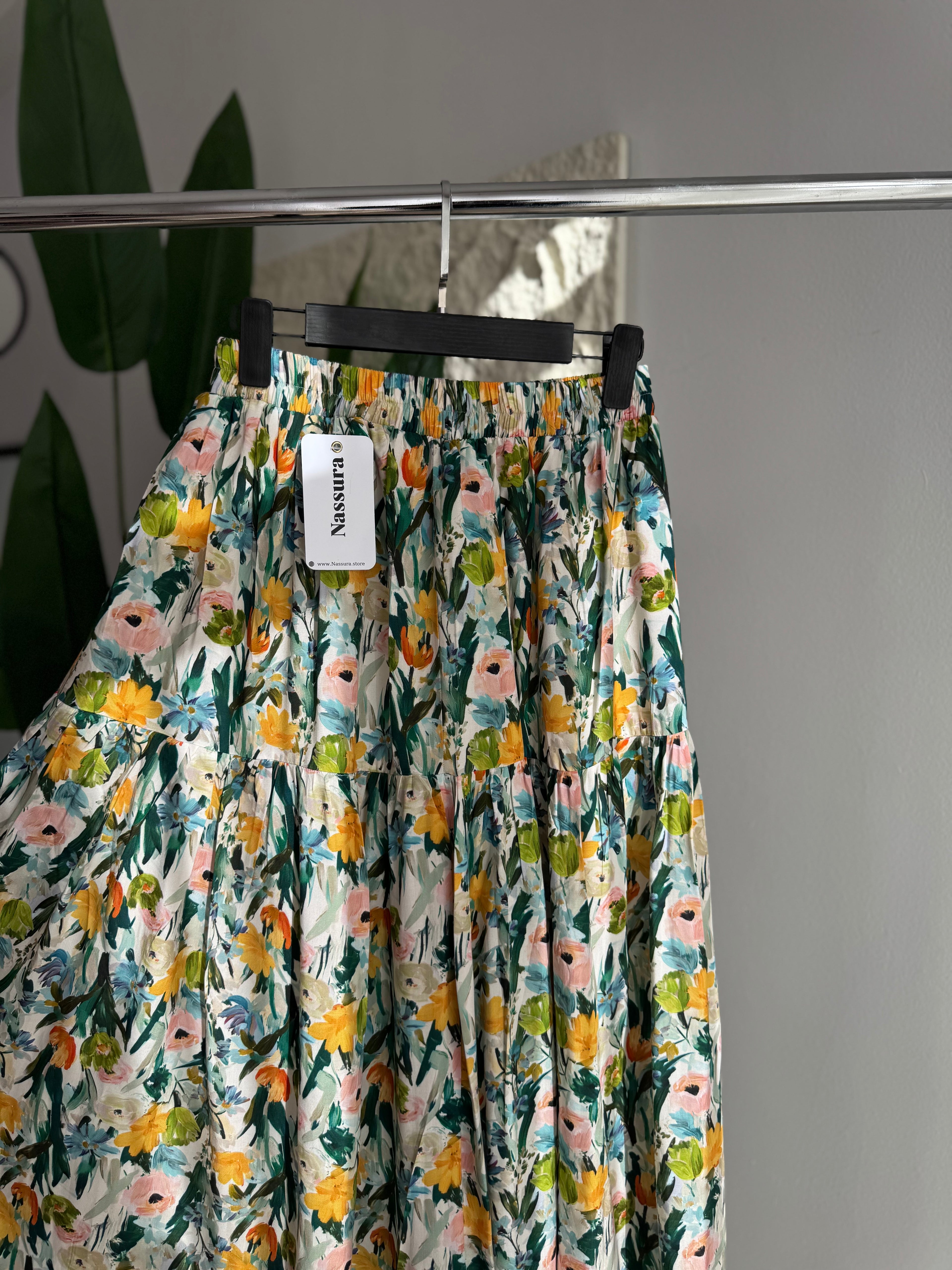 Jupe a fleur en lin avec doublure